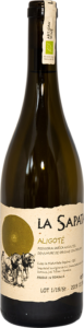 Bouteille de vin blanc bio, cépage Aligoté produit par La Sapata en Roumanie.